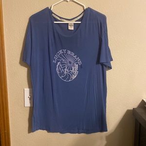 Lucky Brand graphic tee size medium